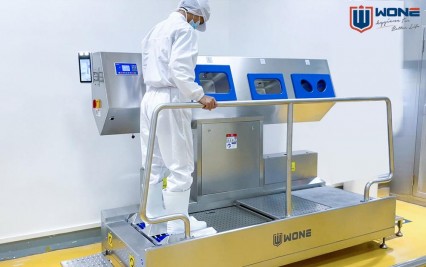 Pet Food Personnel Hygiene Station