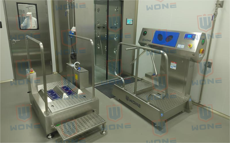 Combination of Shoe Disinfection and Hand Washing Facilities: The Hygiene Cleaning Station